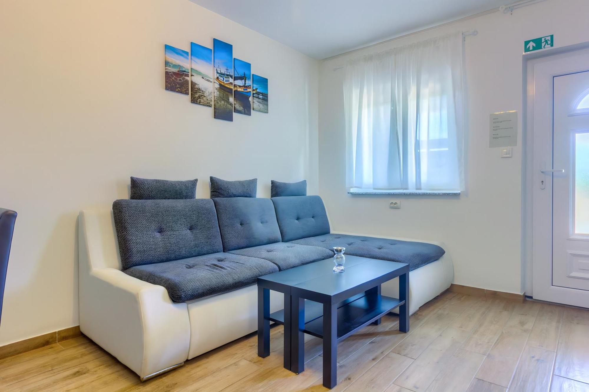 House Miljkovica * Vir
